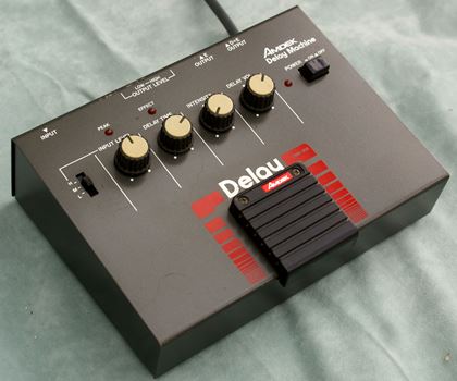 Amdek-DMK-100 Delay Machine